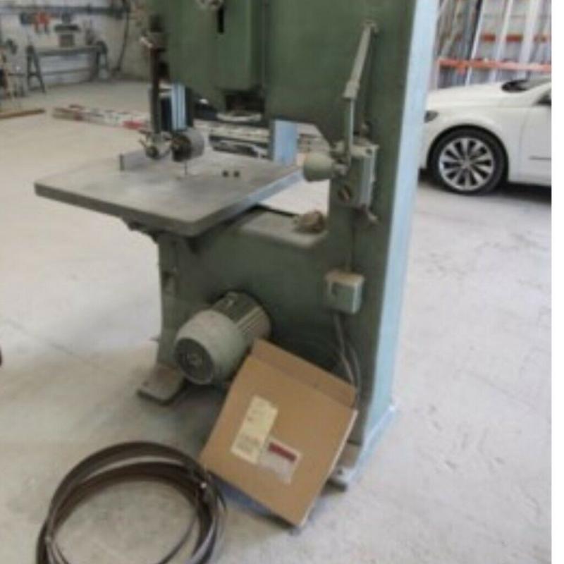 BAND SAW DOMINION 30 INCH THROAT