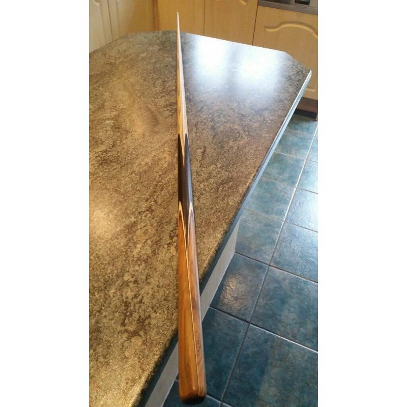 OLD SNOOKER CUE (JOHN PARRIS CONVERSION SUPERIOR CUE DESIGN SPLICING) - ?495