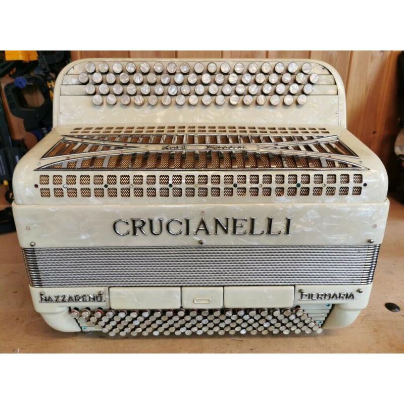 Crucianelli/Piermaria, 3 Voice Cassotto, C System, Chromatic Accordion. Online Lessons Available.