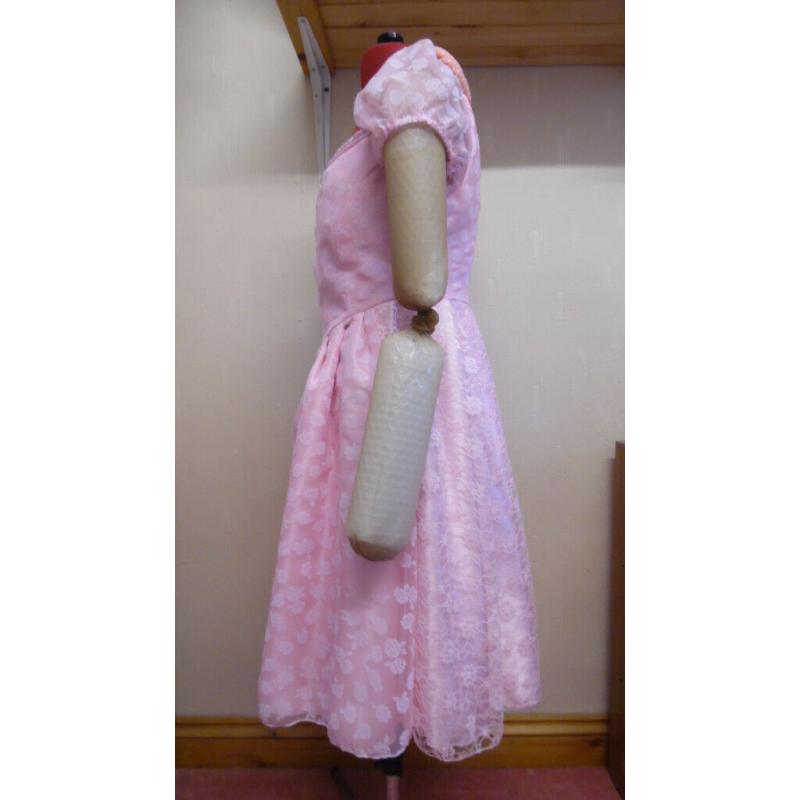 Pink floral Teenage/Ladies age 14+ size UK 10 dress