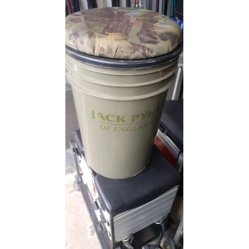 Fishing chair