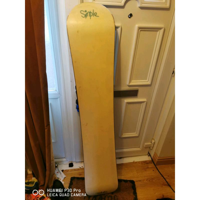 SNOWBOARD