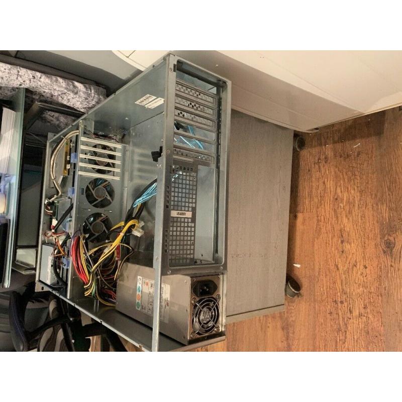 Chenbro 12 Bay Server Case