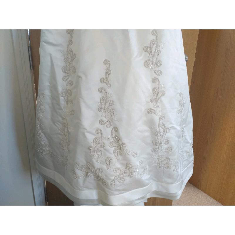 Ivory wedding dress UK 16