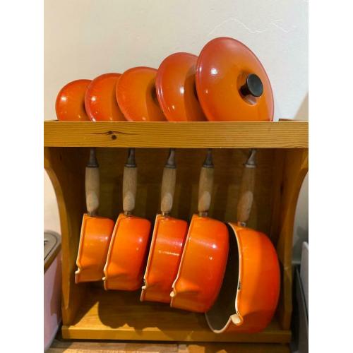 Le Creuset 5 pan set orange