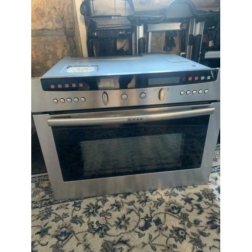 Neff built in microwave oven/grill