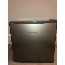 Russell Hobbs Table Top Fridge