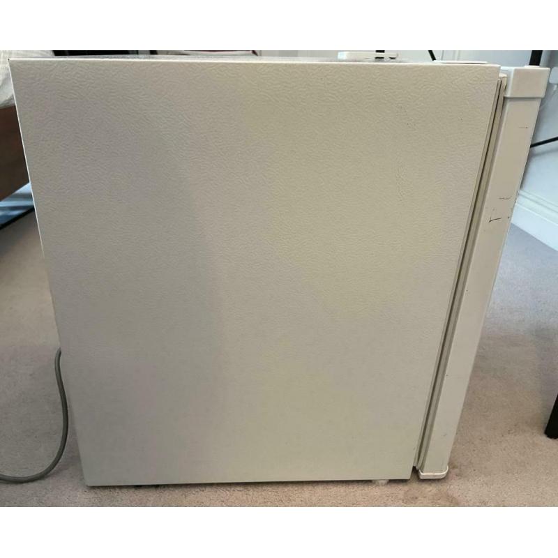 Table Top Freezer