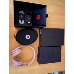 Beats solo3 wireless headphones