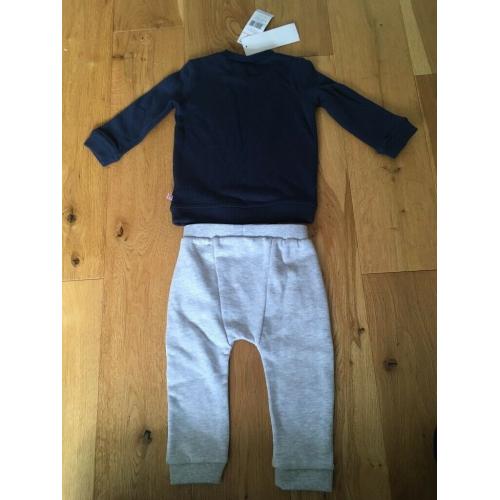 Disney baby tracksuit (9-12 months)