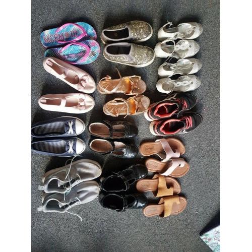 SHOES GALOUR