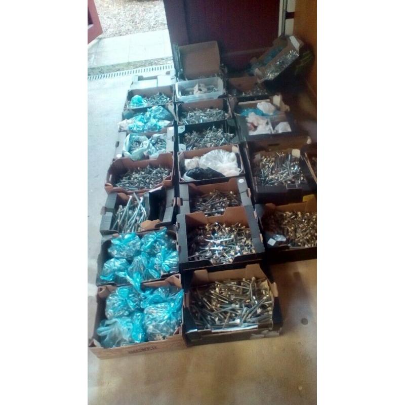 CHRISTMAS BARGAIN ....Bolts and screws - 10,000 (variety) ranging from 40mm to 200mm.