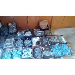 CHRISTMAS BARGAIN ....Bolts and screws - 10,000 (variety) ranging from 40mm to 200mm.