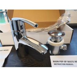 Wickes Versaille bath and basin taps with pop waste