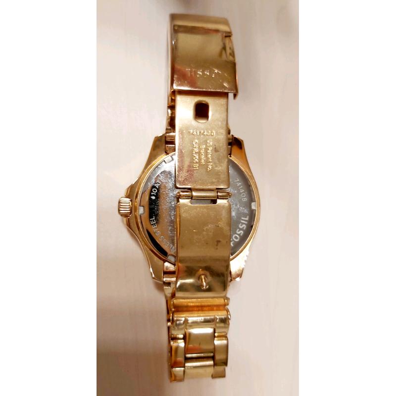 ***REDUCED***Fossil Rose gold watch