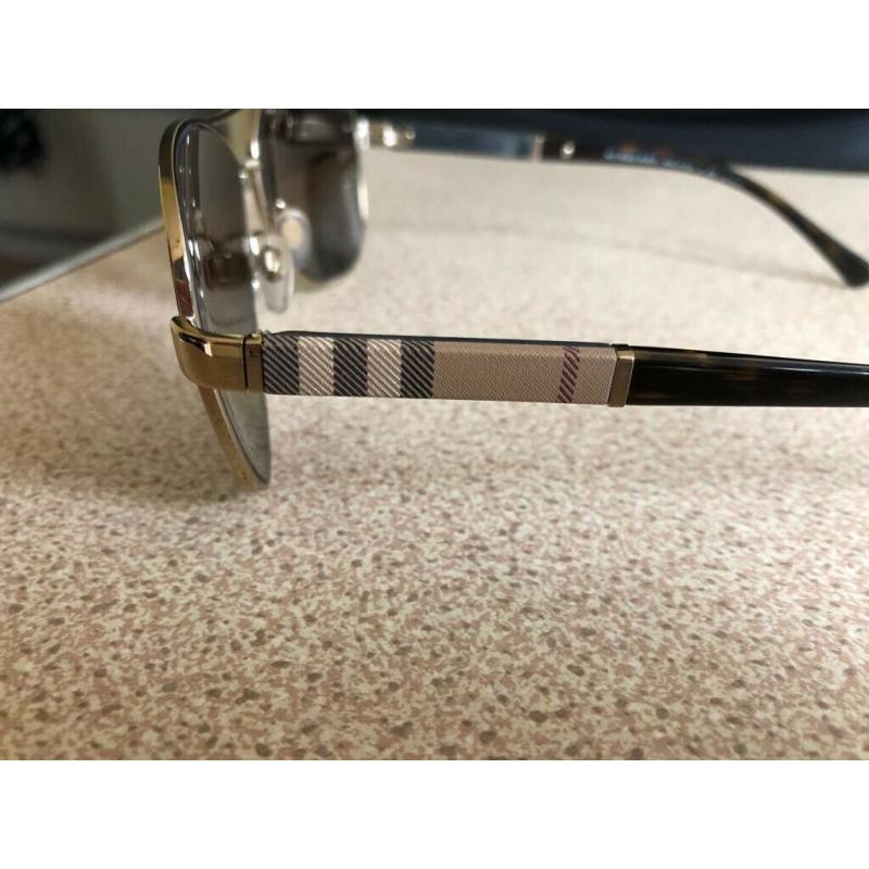 Burberry sunglasses