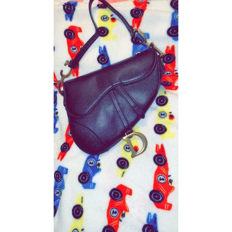 For sale mine real leather Dior hand bag