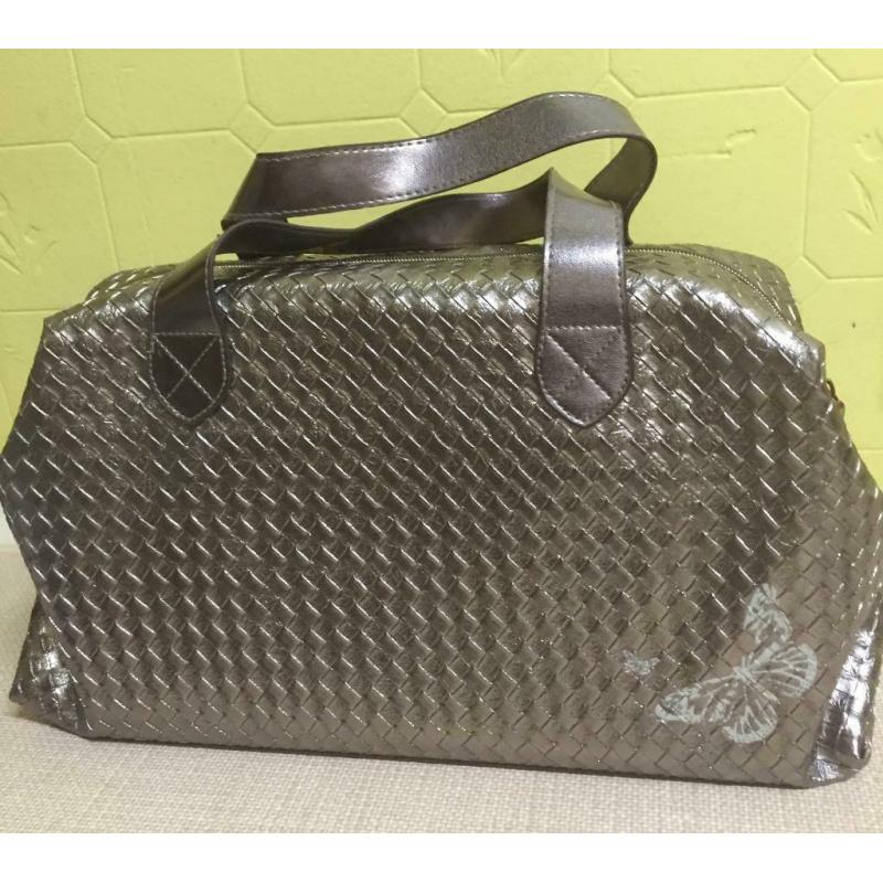 NWT Travel Bag, Cosmetics & Purse