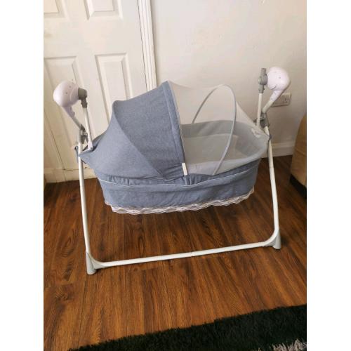 Baby crib