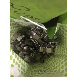 Rug hanging clips