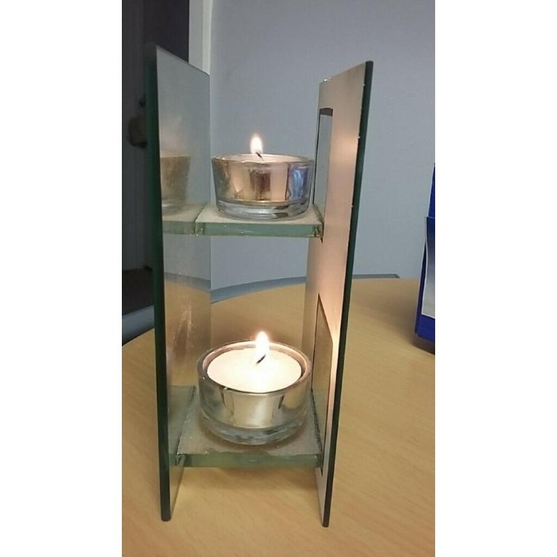STUNNING DOUBLE T-LIGHT CANDLE HOLDER IN PERFECT CONDITION