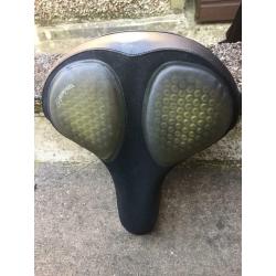 Uni-Sex Padded Saddle