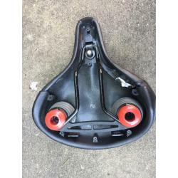 Uni-Sex Padded Saddle