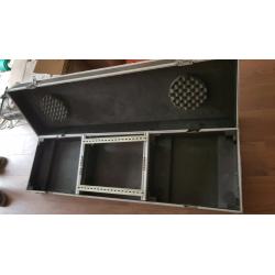 Record deck, coffin case