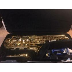 Yamaha Yas-275 alto saxophone
