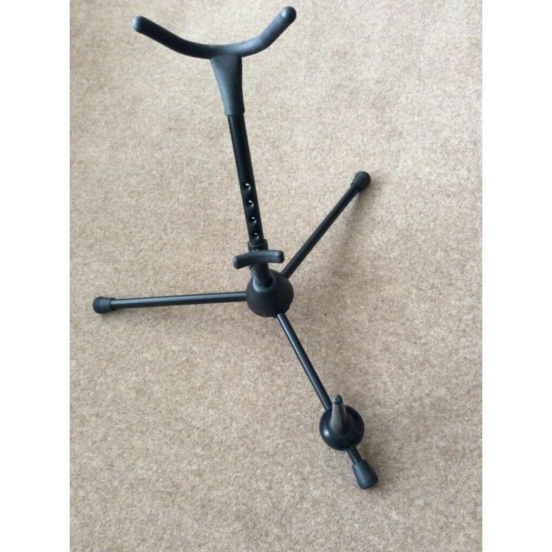 Tenor sax gig bag and stand