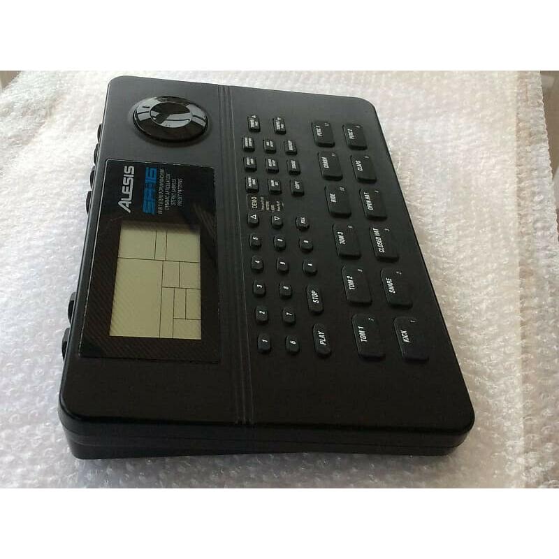 Alesis SR16 drum machine