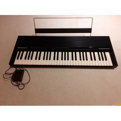 Yamaha piano