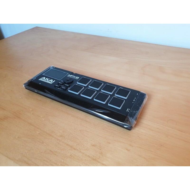 AKAI MPX8 SD CARD SAMPLE PAD CONTROLLER ?55