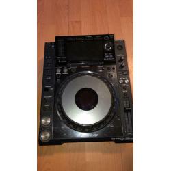 Pioneer CDJ 2000nexus
