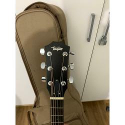 Guitar Taylor 114CE