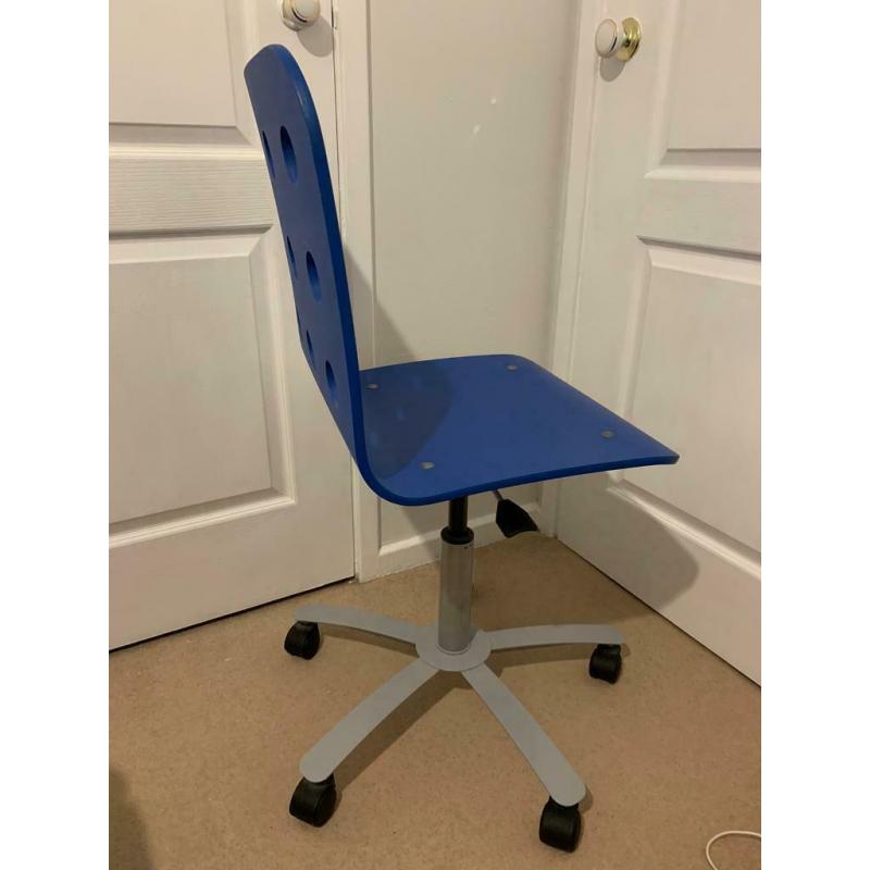 Adjustable IKEA desk chair