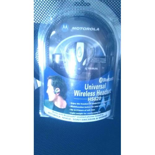 REDUCED MOTOROLA HS820 UNIVERSAL WIRELESS BLUETOOTH HEADSET *NEW* MOBILE PHONE