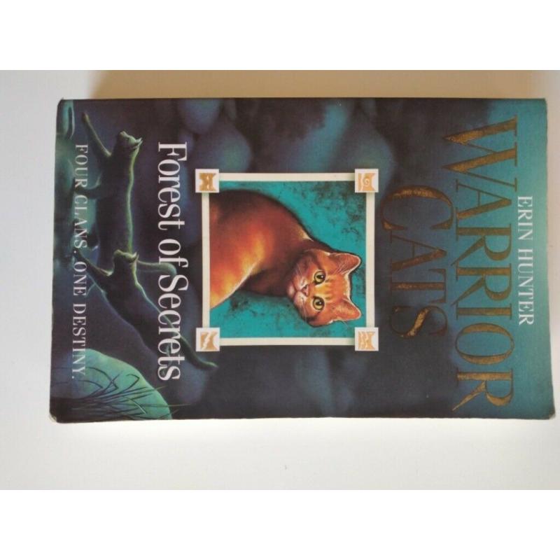 Warrior Cats Series 1: The Prophecies Begin (Set of 6 Books, Good Condition)