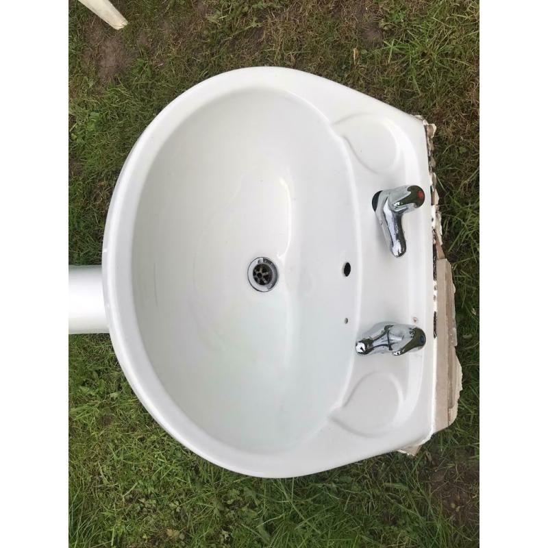 White bathroom suite