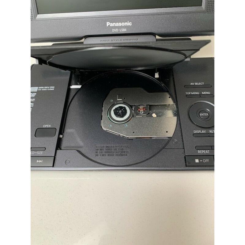 ** Price Drop ** Panasonic Portable DVD/CD Player LS84 - Excellent Condition