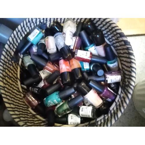 350+ nail vanishes bundle job lot whole sale