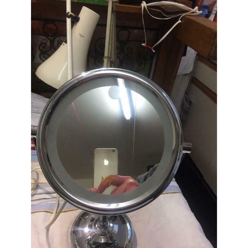 No7 makeup mirror