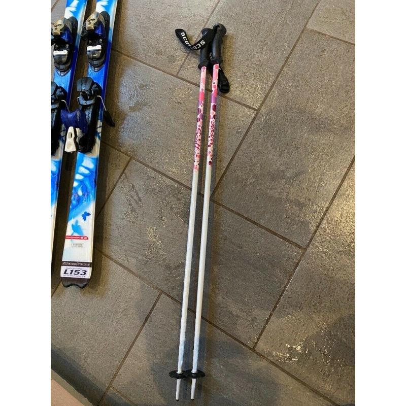 Ladies Scott ski poles