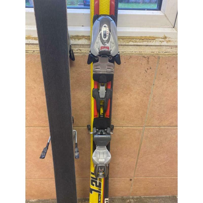 Volki AX3 skis
