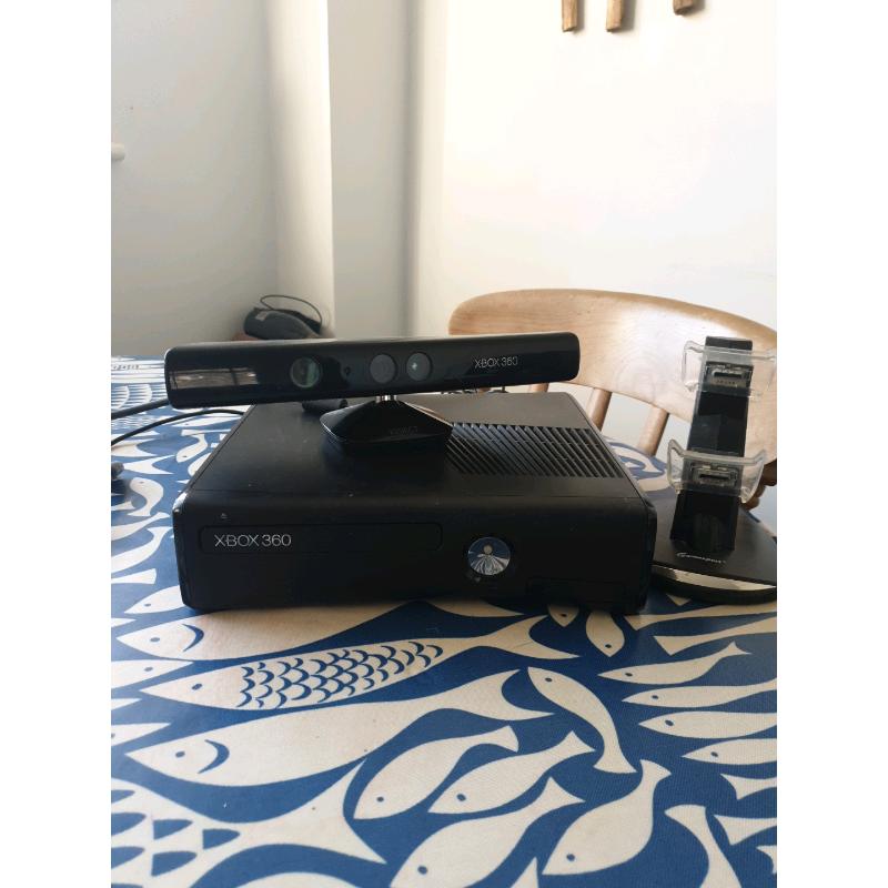 Xbox console, kinect senor and 6 game's
