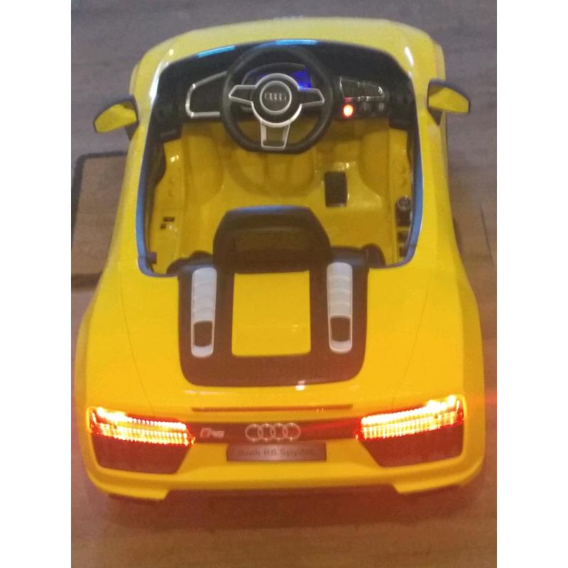 AUDI SPYDER V10 KIDS ELECTRIC CAR