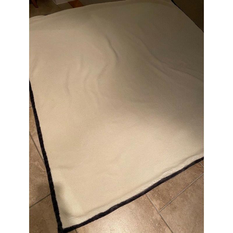 Large steel grey throw /bedspread /Sherpa blanket 90x95inches