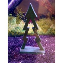 Fish tank with extras