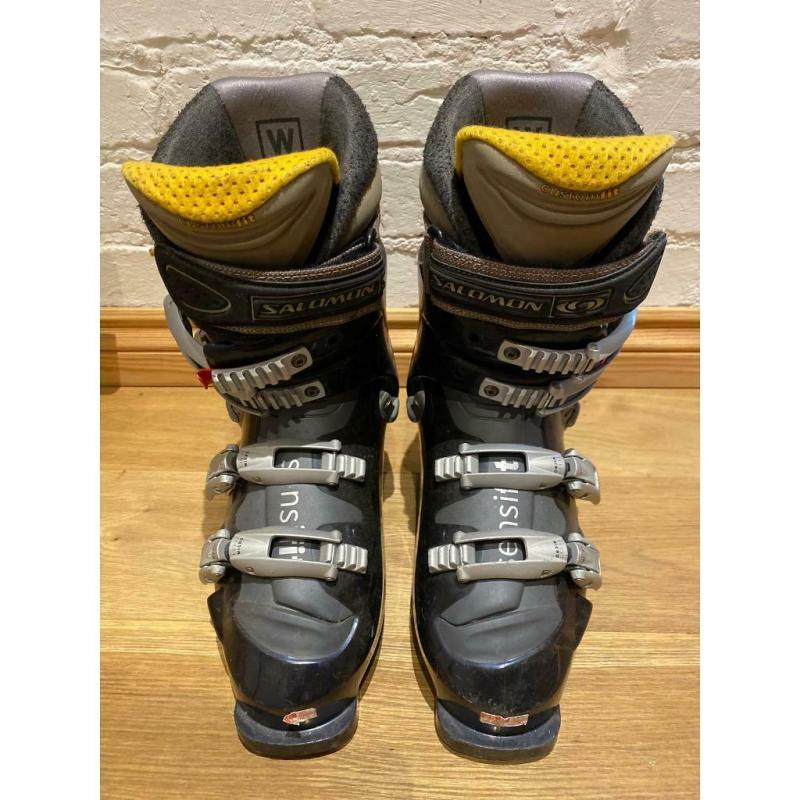 Women?s ski boots 25.5 UK 6.5