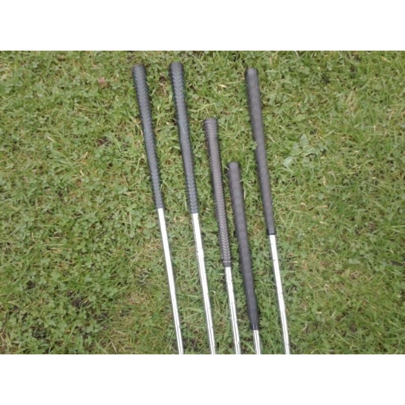 golf clubs